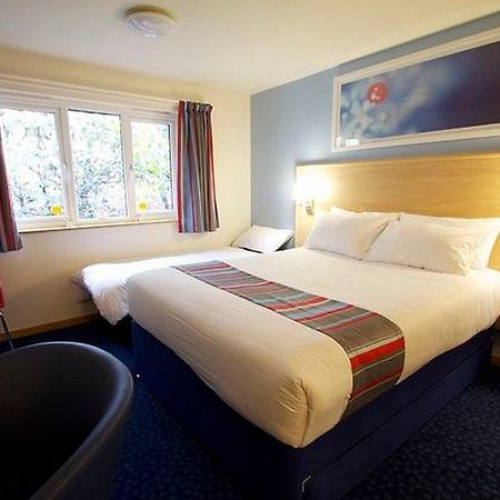 Travelodge Harlow Zewnętrze zdjęcie